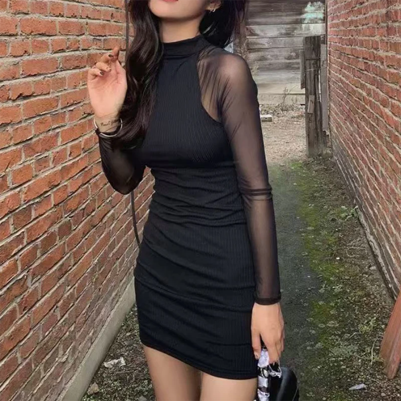 Vestido mini malla cuello alto negro - lateral